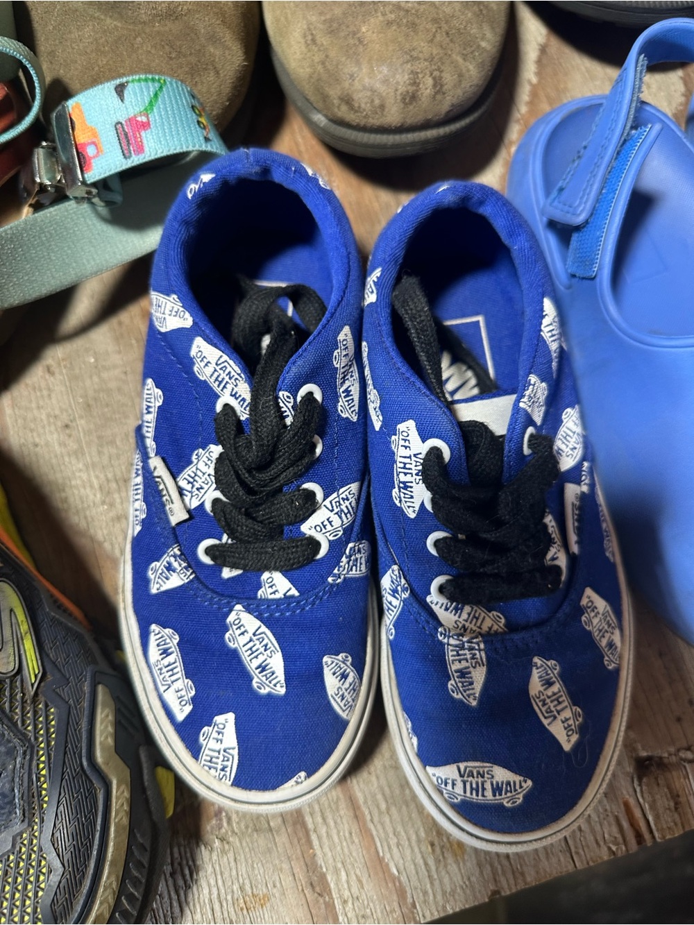 Vans Kids Royal Blue 'Off The Wall' Logo Canvas Sneakers
